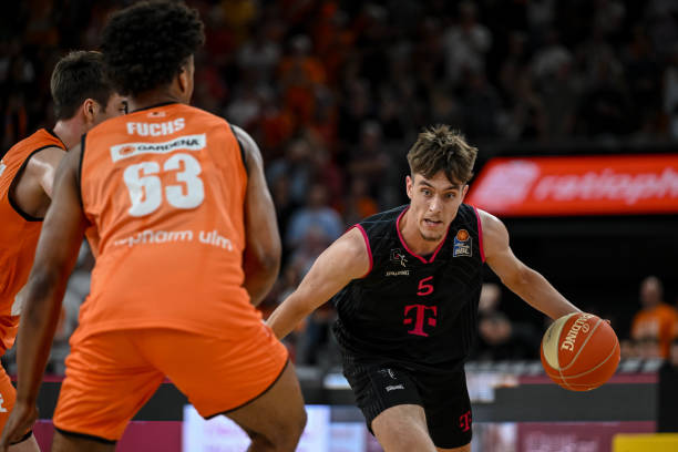 深圳青年人 深圳青年人