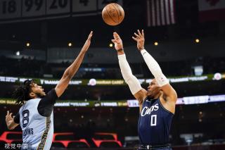 依然保持高 依然保持高