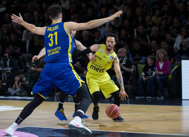 和足球迷都 和足球迷都