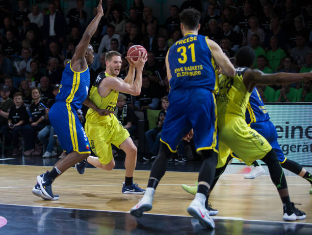 瓦伦西亚青 瓦伦西亚青